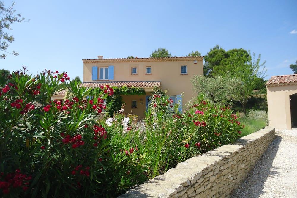 Villa near Saumane-de-Vaucluse with private swimming pool and lovely garden Languedoc-Roussillon - Saumane visuel 2/5 Villa near Saumane-de-Vaucluse with private swimming pool and lovely garden Languedoc-Roussillon - Saumane visuel 2/5