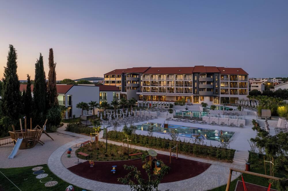 expedia_group-1072230592-208343530-778993 Molum Hotel & Residences