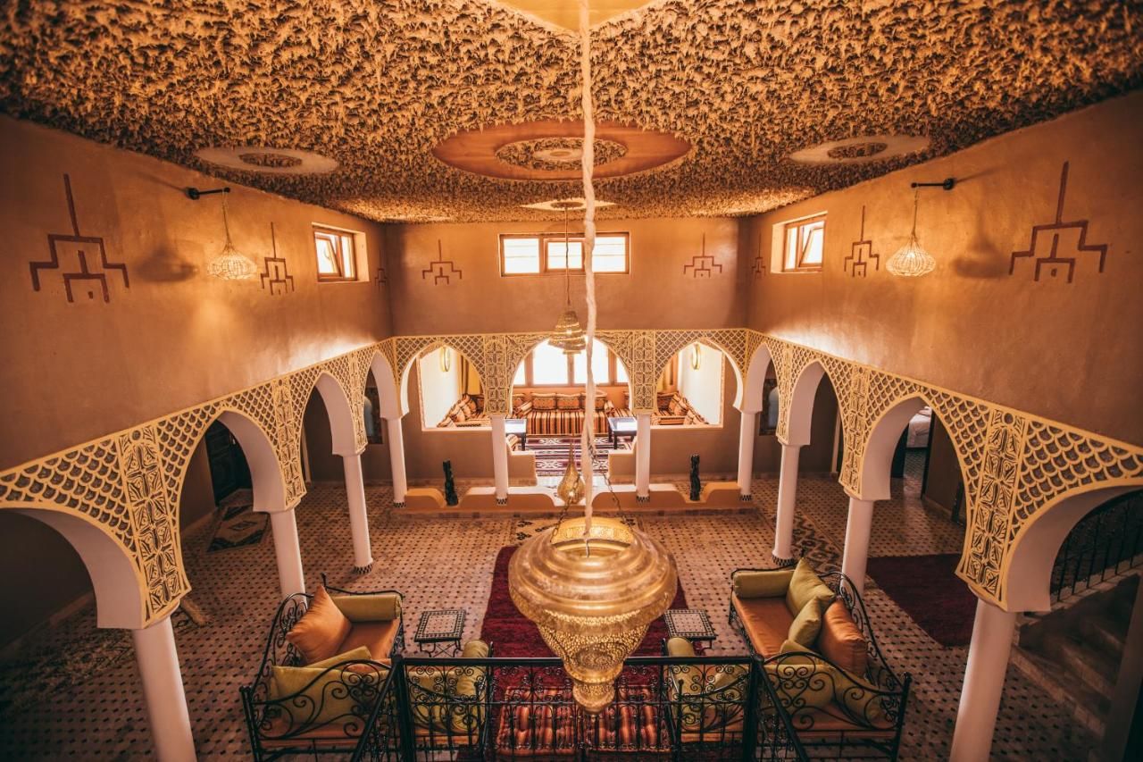Traditional Riad Merzouga Dunes