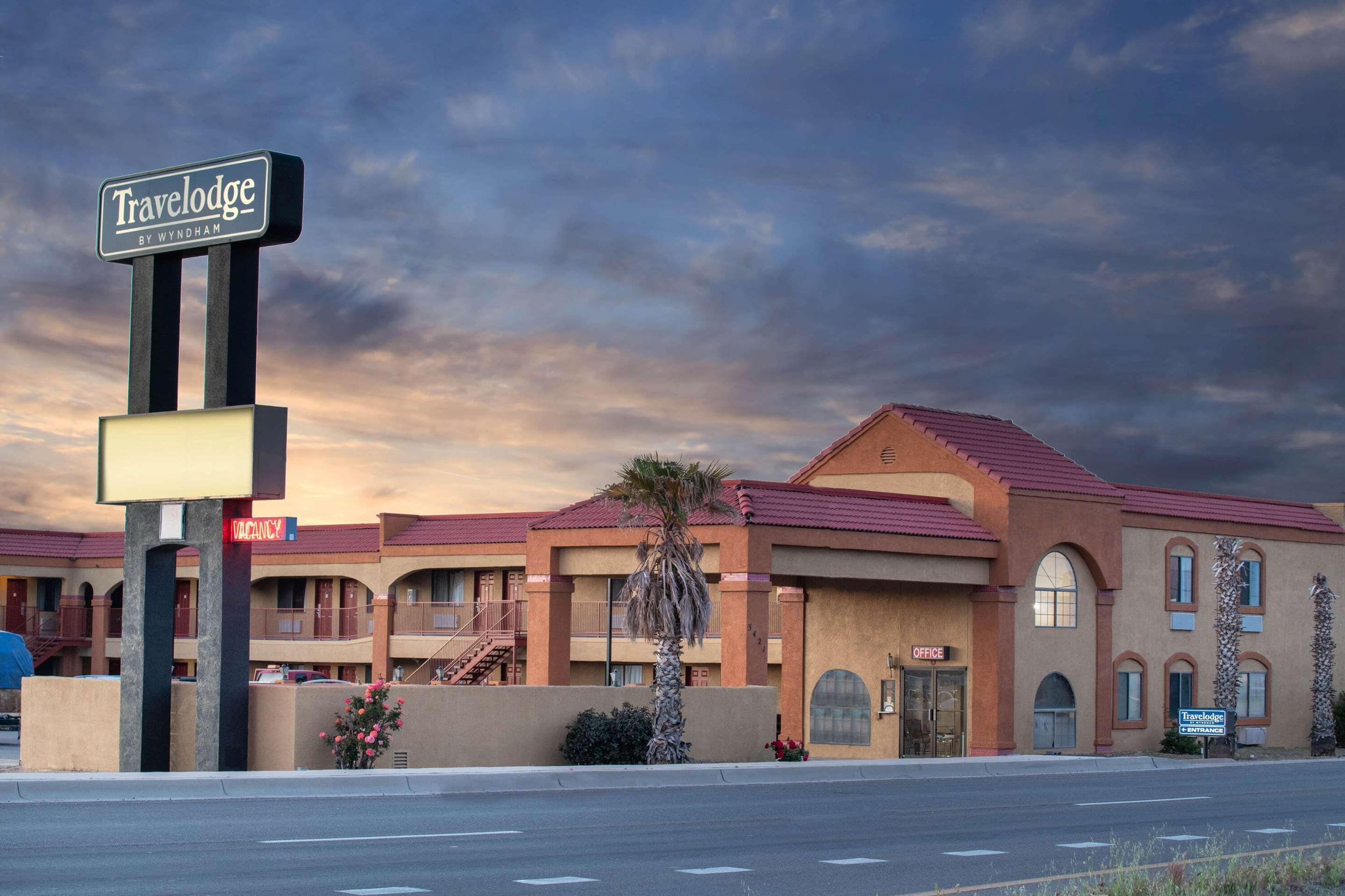 hotels in kingman az near i-40