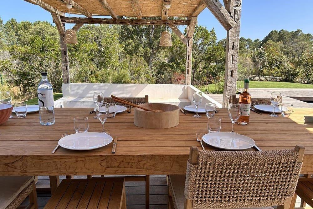 Bergerie Piana d'architecte neuve, 8 pers, piscine chauffée, à 10 min plage Corsica - San-Gavino-di-Carbini visuel 3/5 Bergerie Piana d'architecte neuve, 8 pers, piscine chauffée, à 10 min plage Corsica - San-Gavino-di-Carbini visuel 3/5