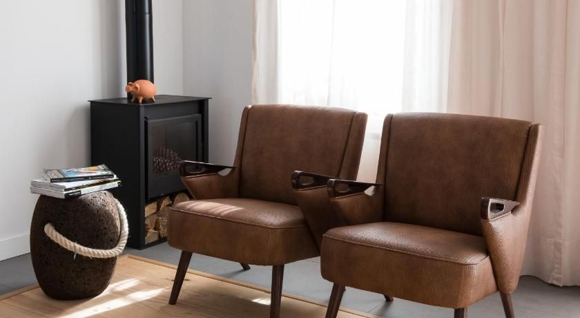 Craveiral Farmhouse by Belong Staying & Feeling