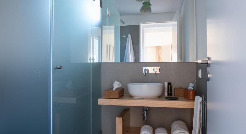 Craveiral Farmhouse by Belong Staying & Feeling