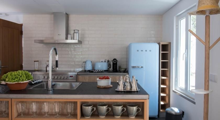 Craveiral Farmhouse by Belong Staying & Feeling