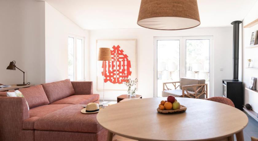 Craveiral Farmhouse by Belong Staying & Feeling Alentejo - Sint Theotonio visuel 4/5 Craveiral Farmhouse by Belong Staying & Feeling Alentejo - Sint Theotonio visuel 4/5