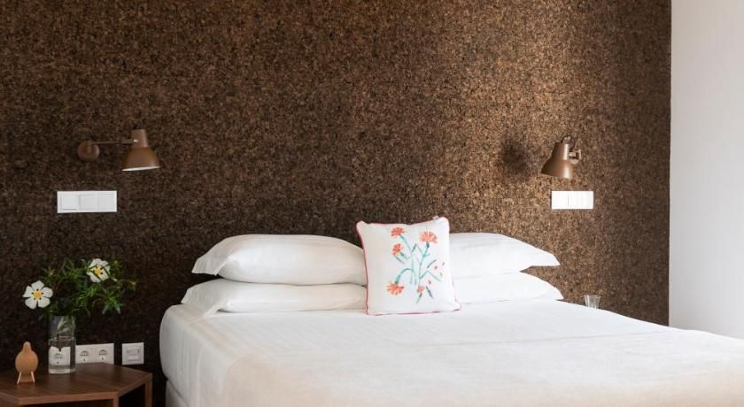 Craveiral Farmhouse by Belong Staying & Feeling