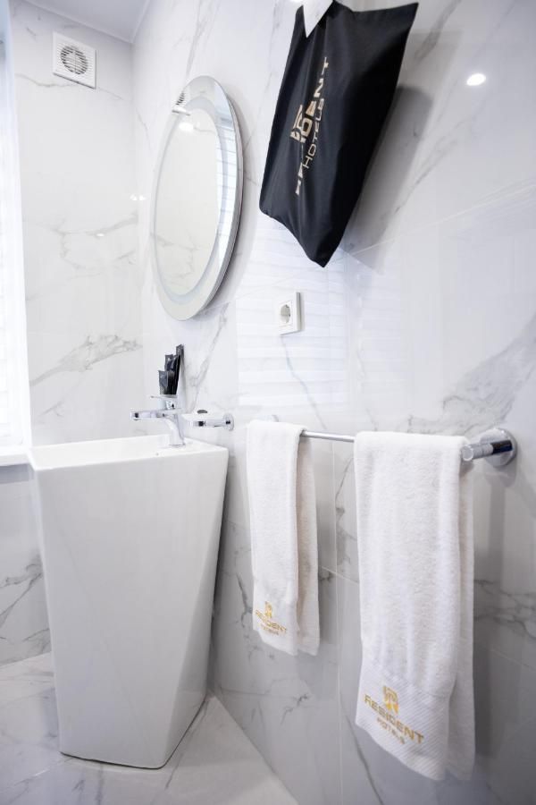 Resident Hotel Kazybek Bi