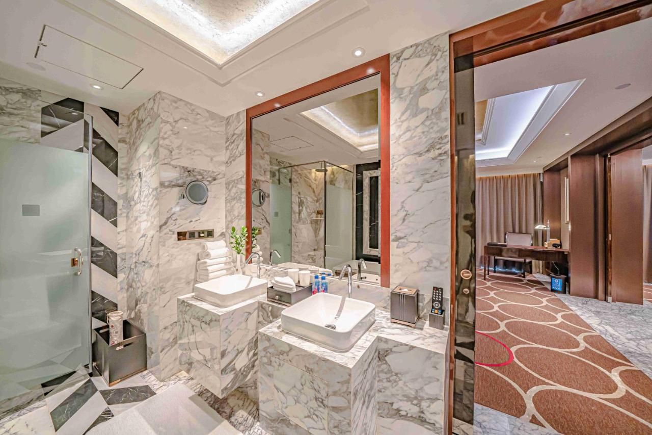 Zhaolin Grand Hotel