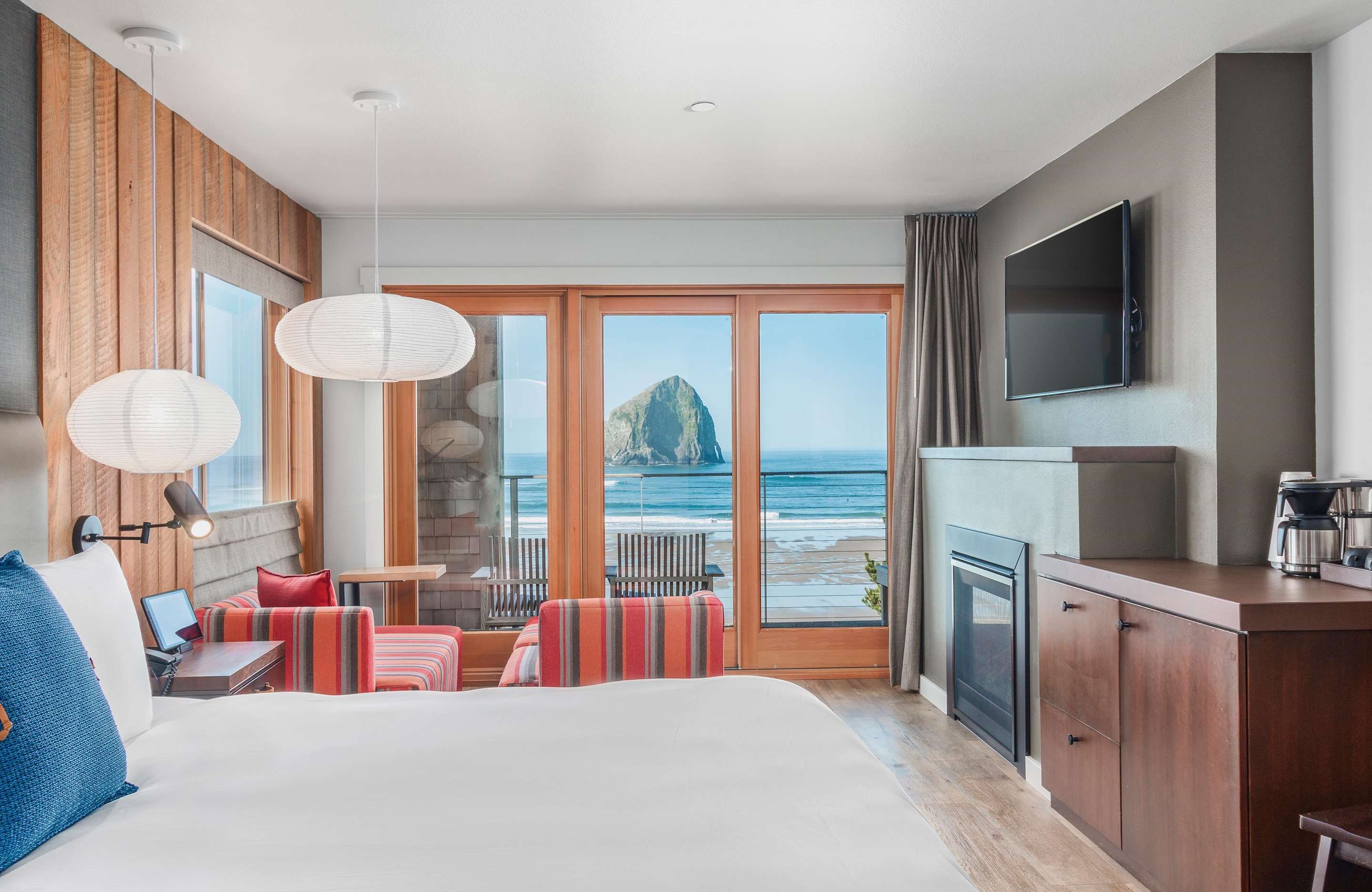 Headlands Coastal Lodge & Spa