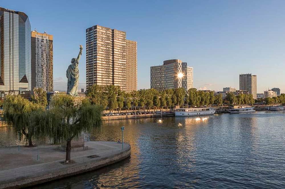 Loft 5 places with view on Eiffel Tower Ile de France - Paris visuel 3/5 Loft 5 places with view on Eiffel Tower Ile de France - Paris visuel 3/5