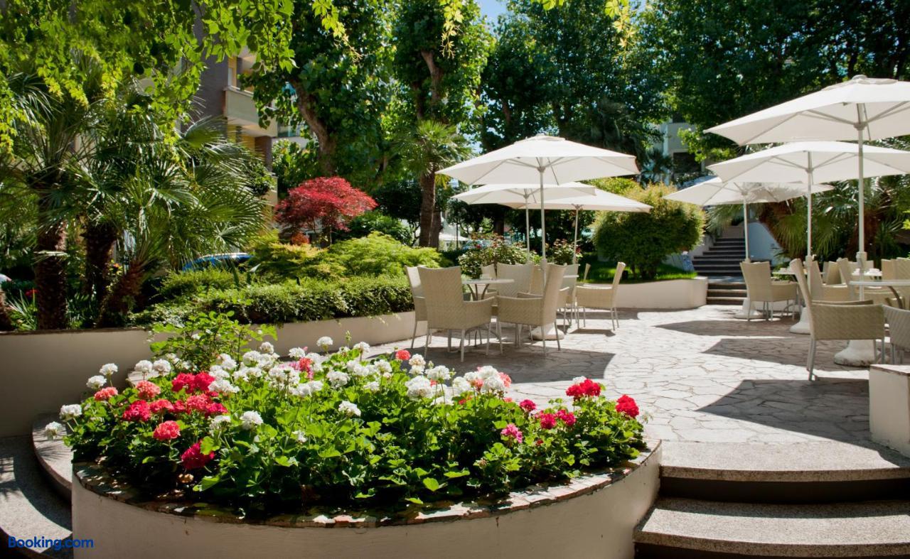 booking-74117-274145279-633278 Hotel Alexander