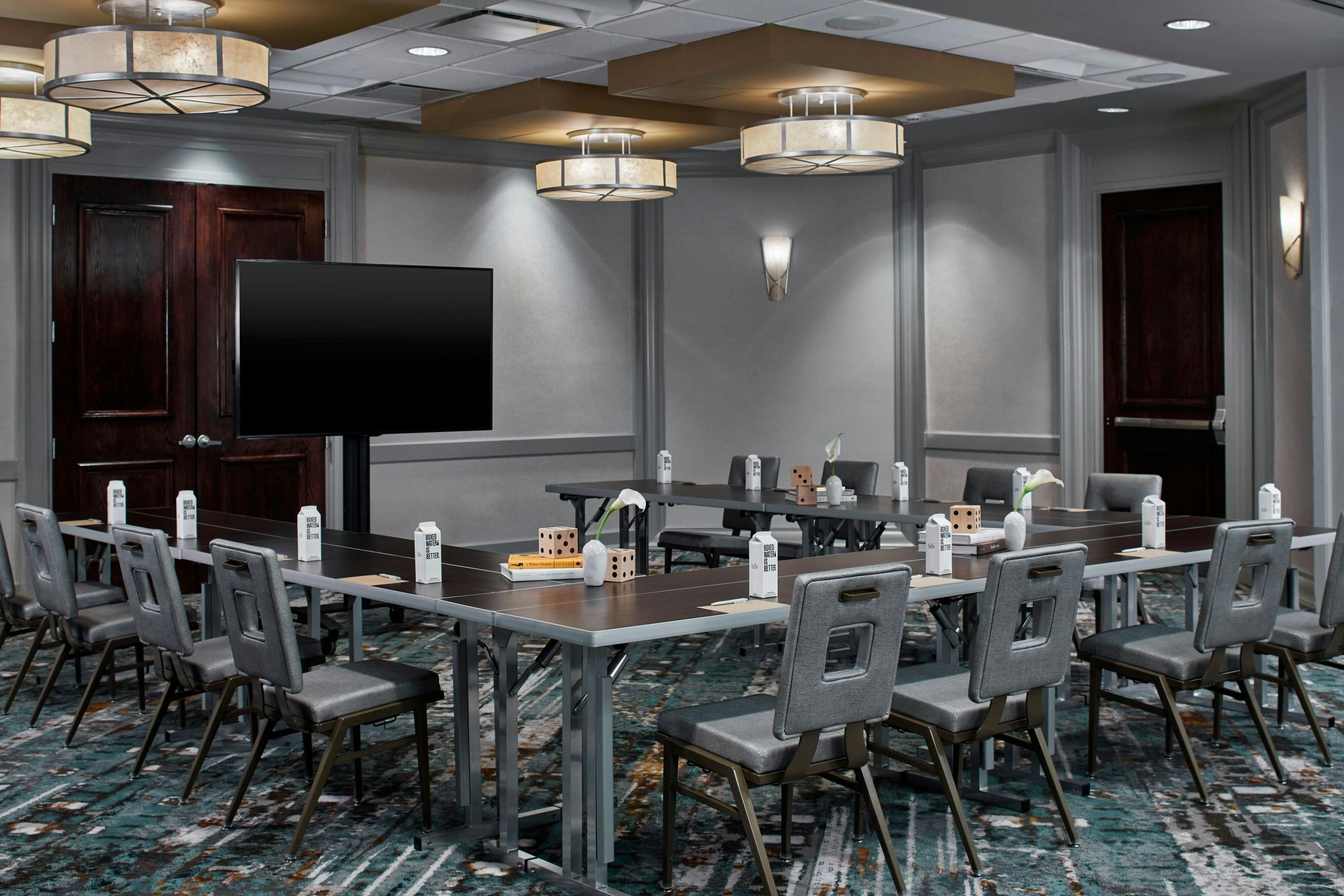 Renaissance Mobile Riverview Plaza Hotel