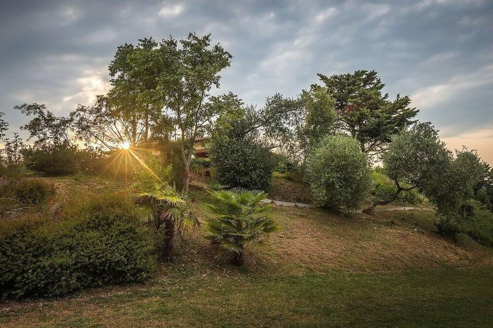 Garda Wild Green Camping - Lake Garda - Lombardy - Desenzano del Garda visuel 5/5 Garda Wild Green Camping - Lake Garda - Lombardy - Desenzano del Garda visuel 5/5