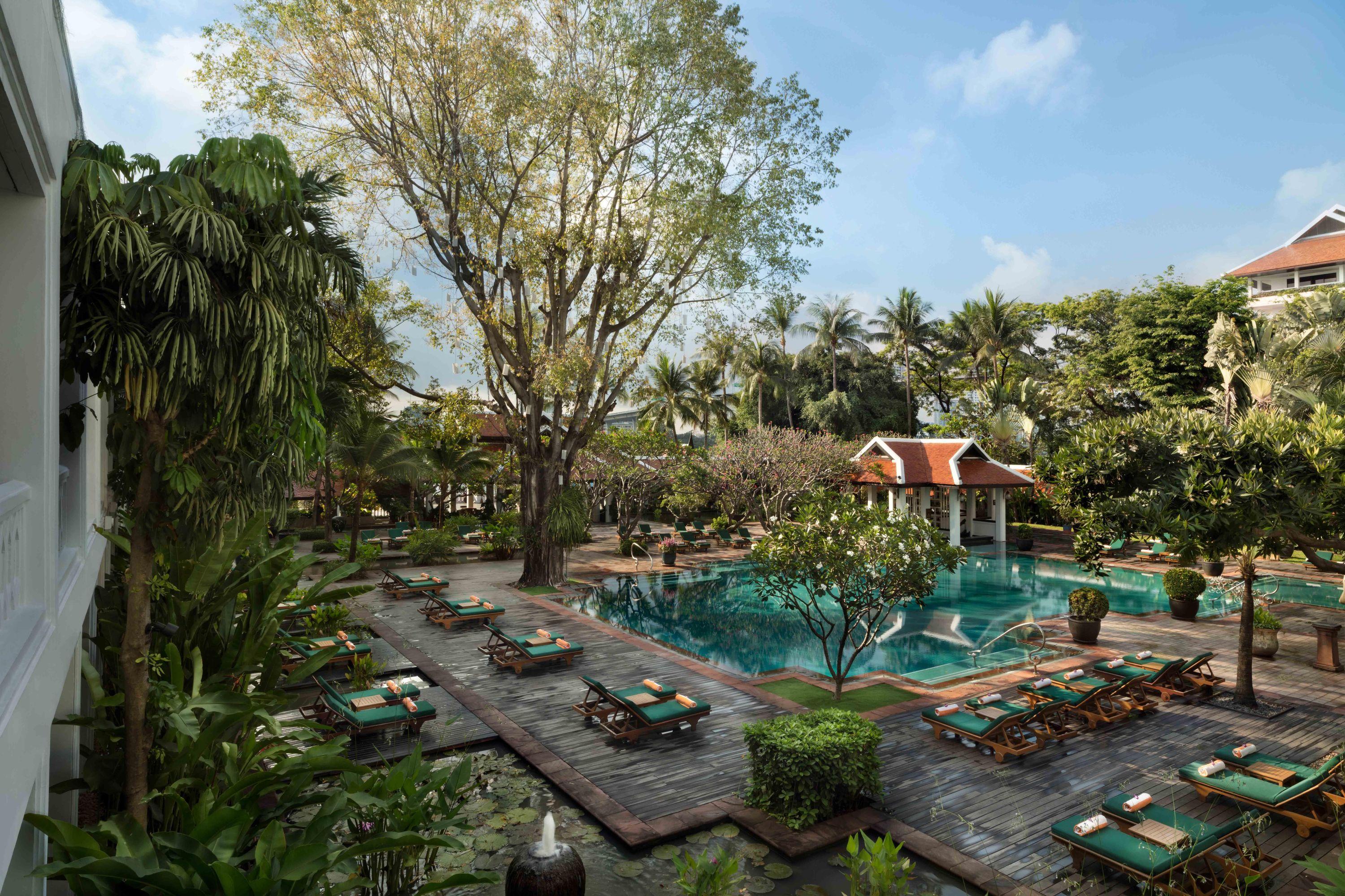 revato-2978-12328559-995056 Anantara Riverside Bangkok Resort
