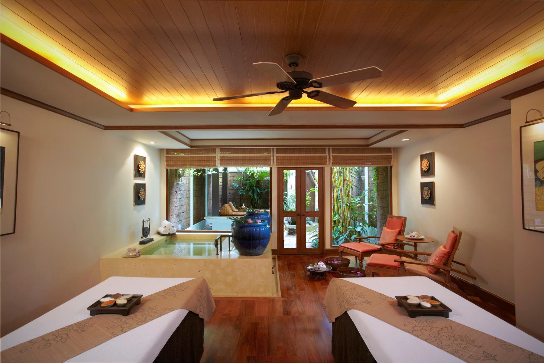 revato-2978-12328642-297200 Anantara Riverside Bangkok Resort
