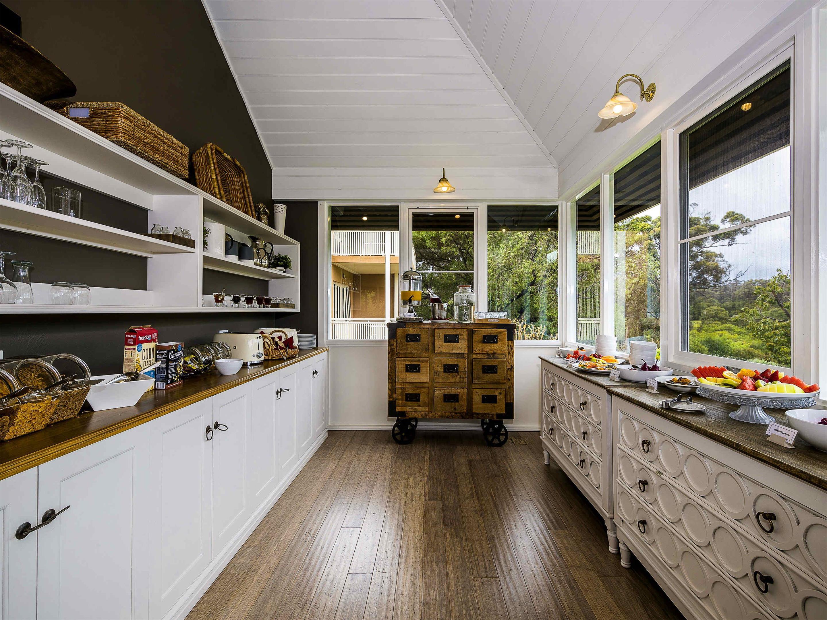 Grand Mercure Basildene Manor