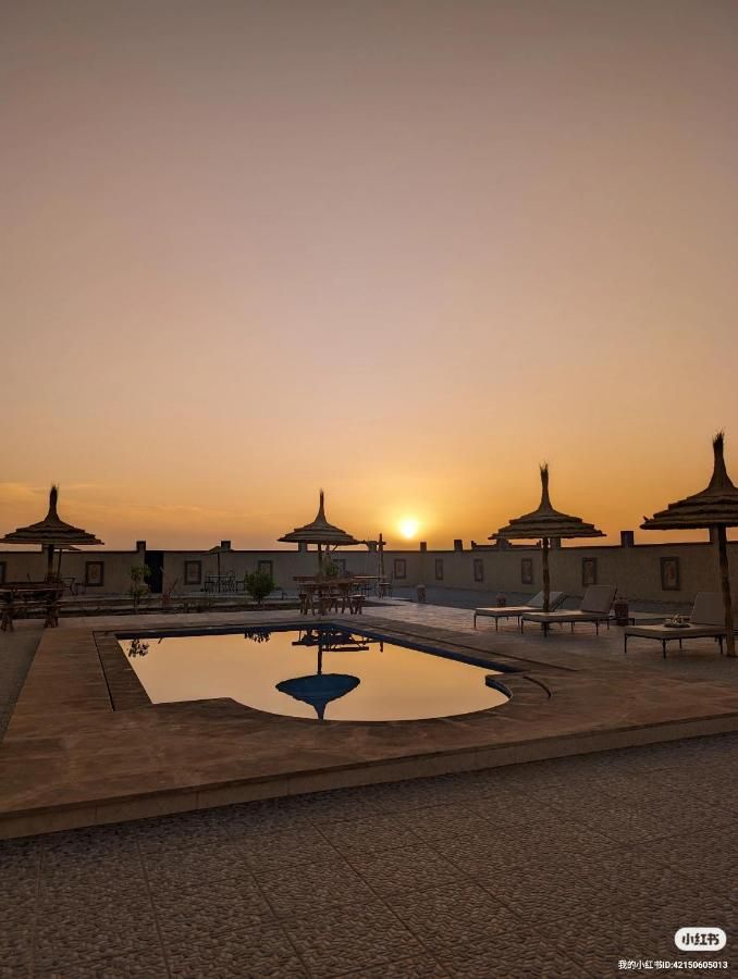 Traditional Riad Merzouga Dunes