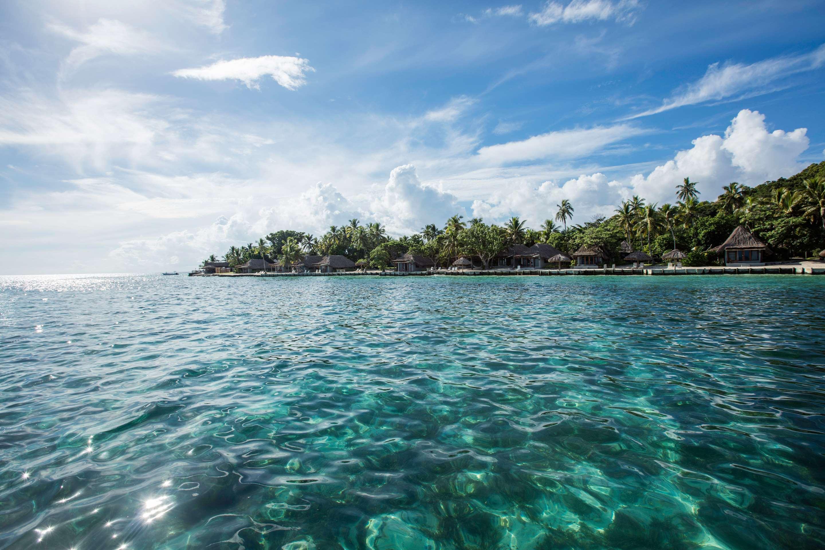 ice-178714-99444812-400723 Castaway Island, Fiji