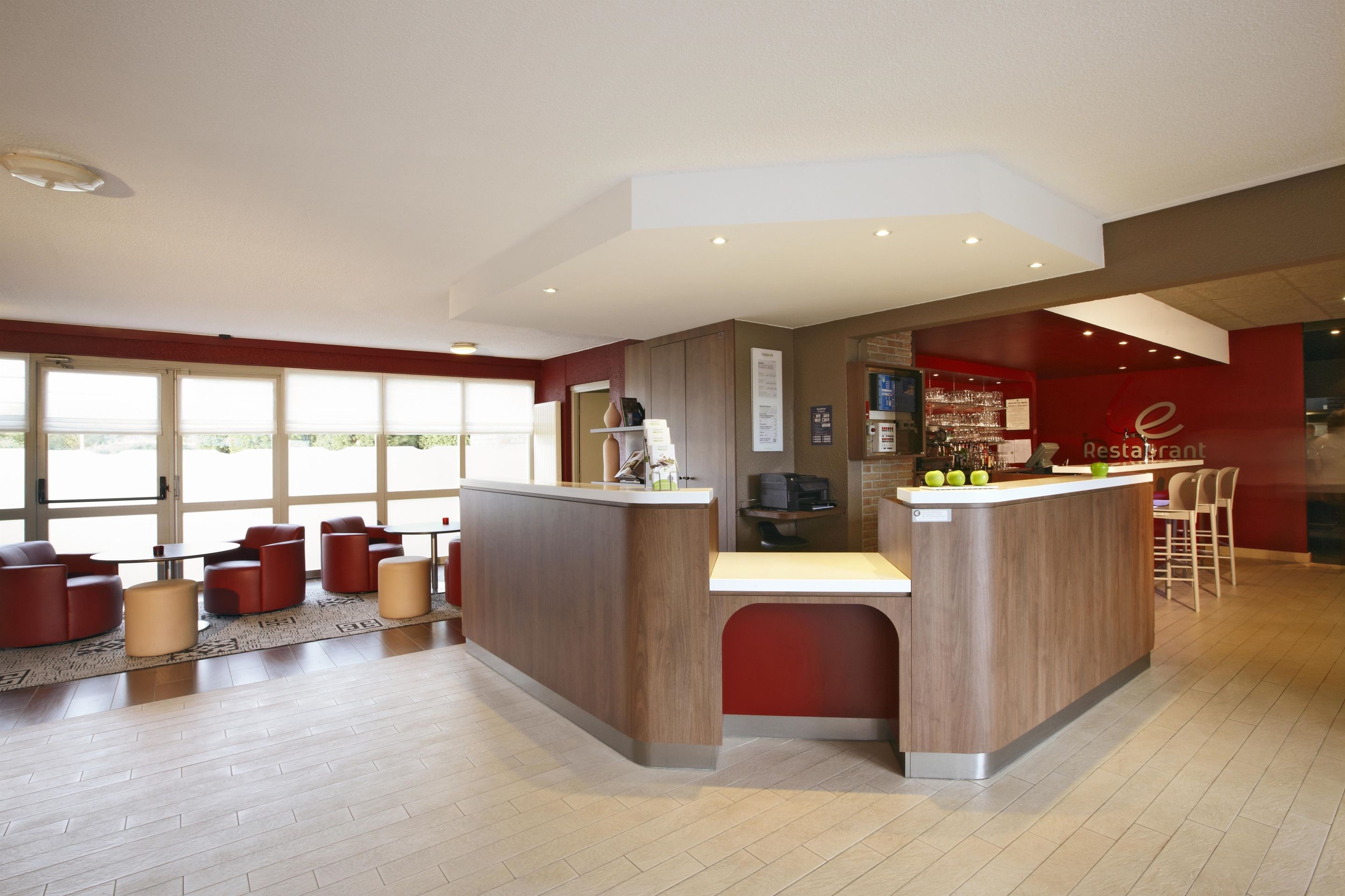 Campanile Dunkerque Sud - Loon Plage à partir de 50 €. Hôtels à Loon