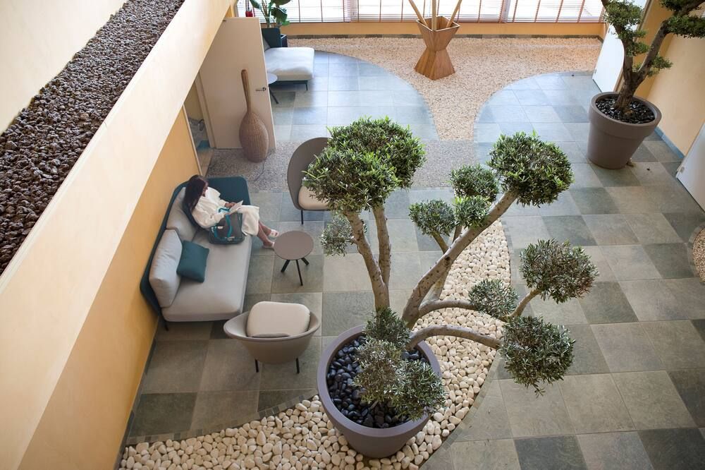 Grand Hôtel Les Flamants Roses Thalasso & Spa