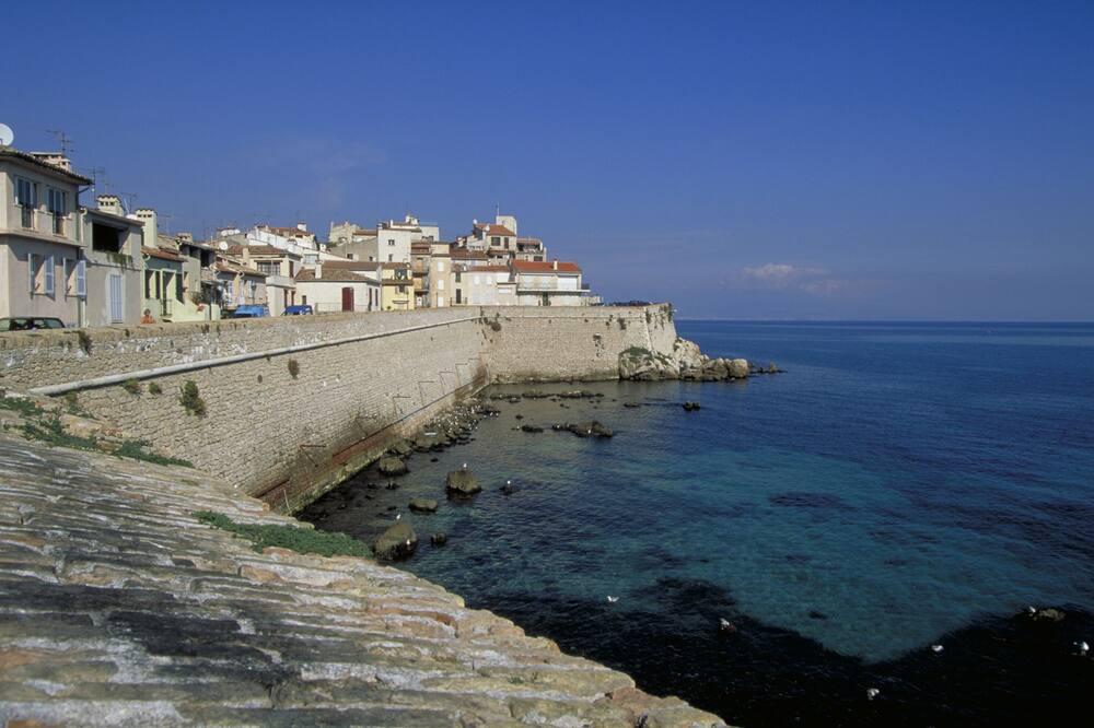 Hotelf1 Toulon Est la Valette Provence-Alpes-Côte d'Azur - La Valette-du-Var visuel 5/5 Hotelf1 Toulon Est la Valette Provence-Alpes-Côte d'Azur - La Valette-du-Var visuel 5/5