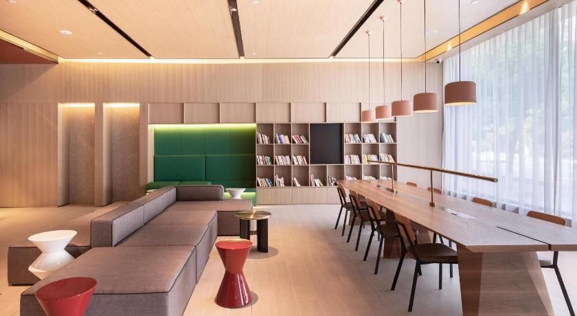 Atour Hotel Shanghai Caohejing