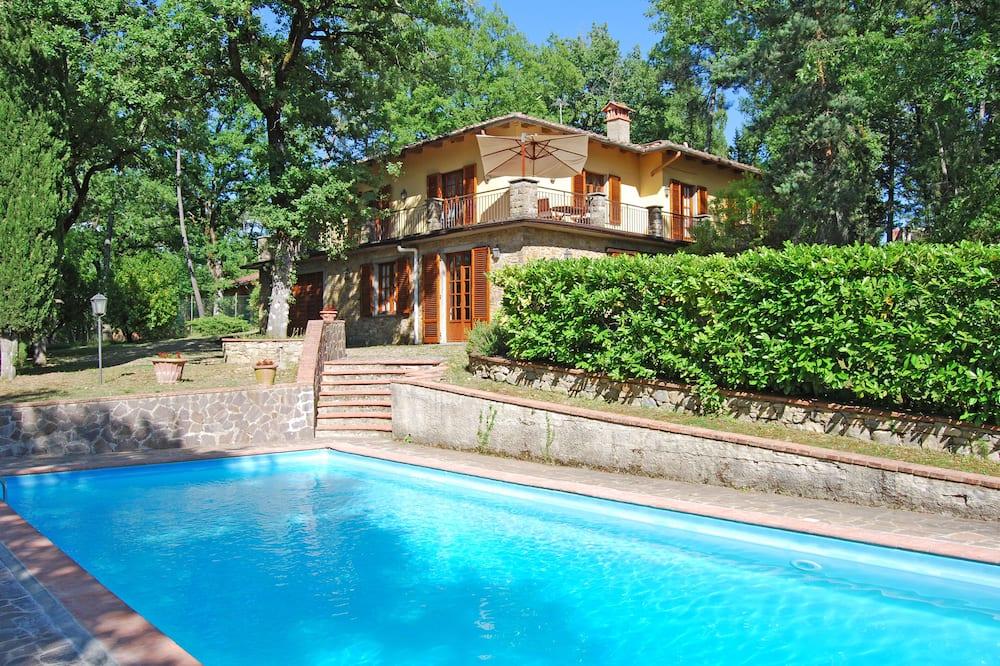Spacious Villa with Pool in the heart of Chianti, ideal for exploring Tuscany Toscane - Tavarnelle Val di Pesa visuel 5/5 Spacious Villa with Pool in the heart of Chianti, ideal for exploring Tuscany Toscane - Tavarnelle Val di Pesa visuel 5/5