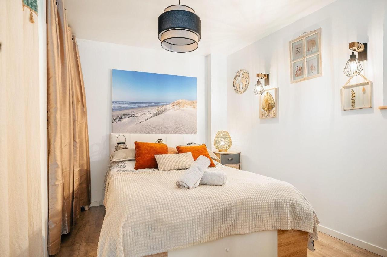 Chambre aspect loft Bretagne - Baguer-Pican visuel 4/5 Chambre aspect loft Bretagne - Baguer-Pican visuel 4/5