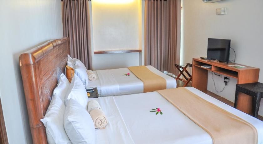 Acuaverde Beach Resort