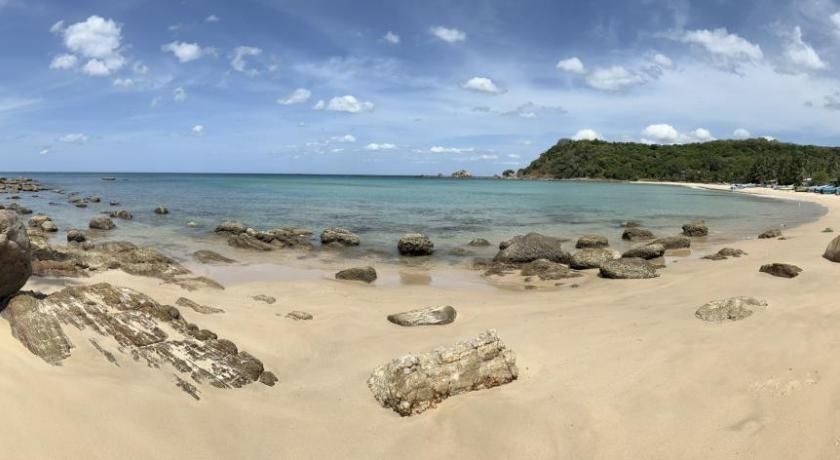 Janas Blue Water Corner