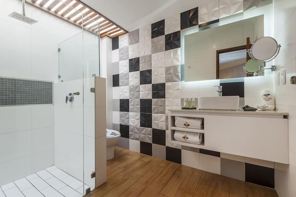 FCH Hotel Expo Adults only