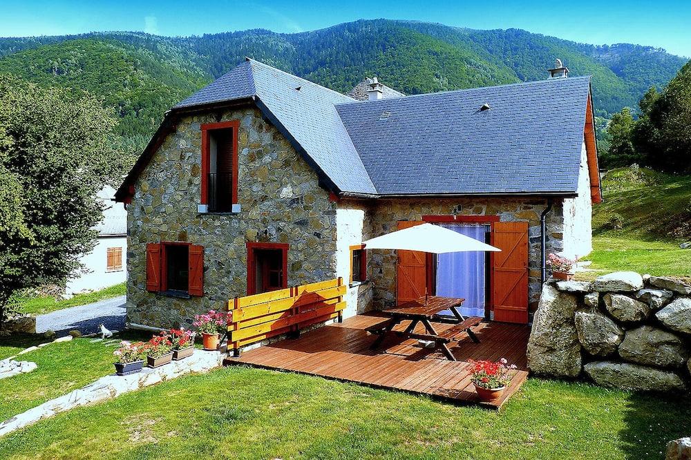 Nature mountain lodge La Bergerie de Sentantony - Midi-Pyreneën - Gaillagos visuel 2/5 Nature mountain lodge La Bergerie de Sentantony - Midi-Pyreneën - Gaillagos visuel 2/5