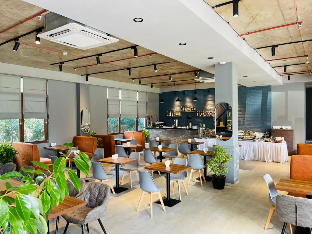 Magnetic Resort Ureki