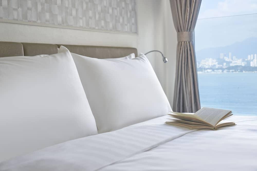expediav2-1070229062-b48b9a-025516 Y Hotel Hong Kong