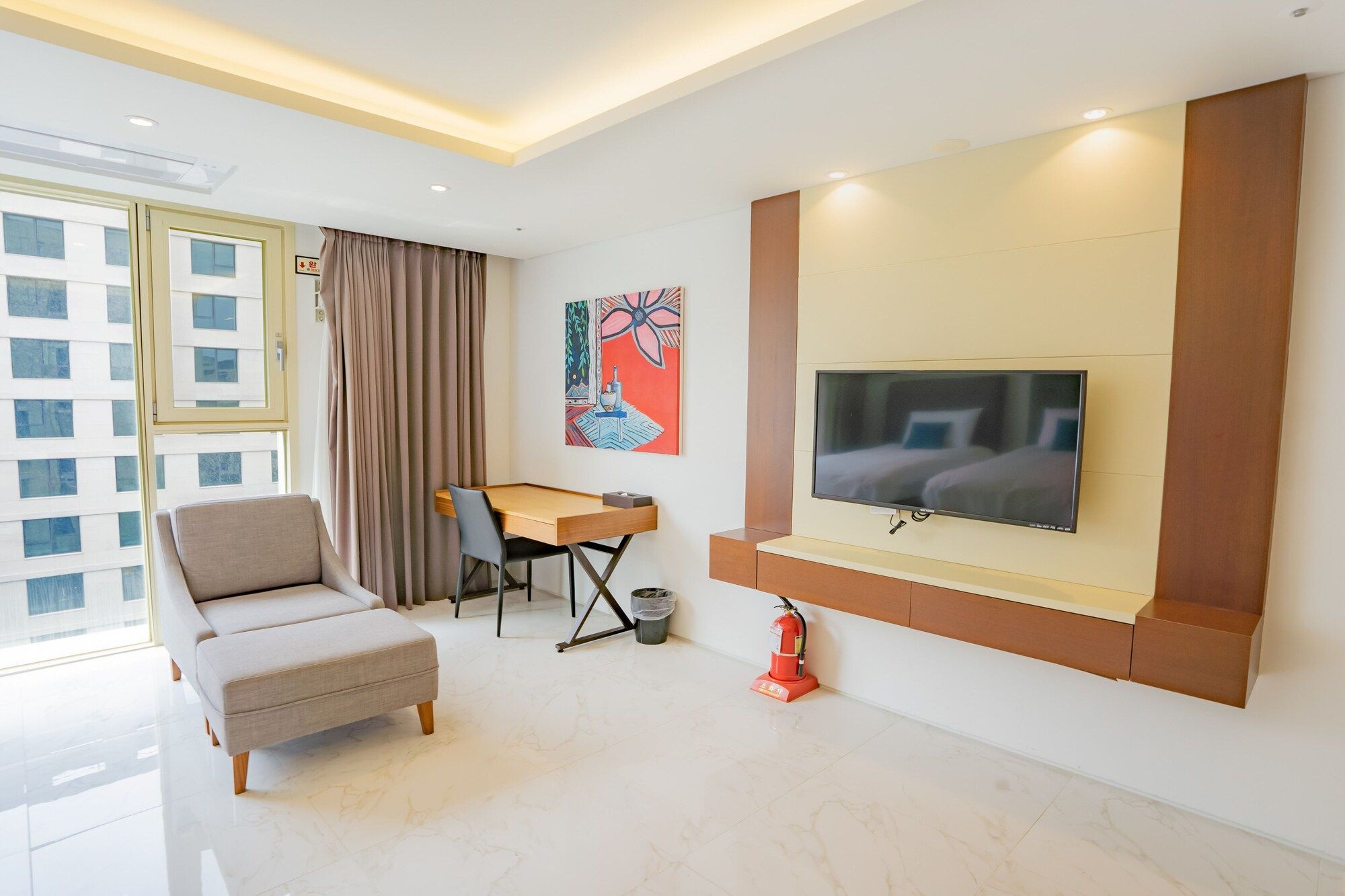 Sweet May Seogwipo Hotel