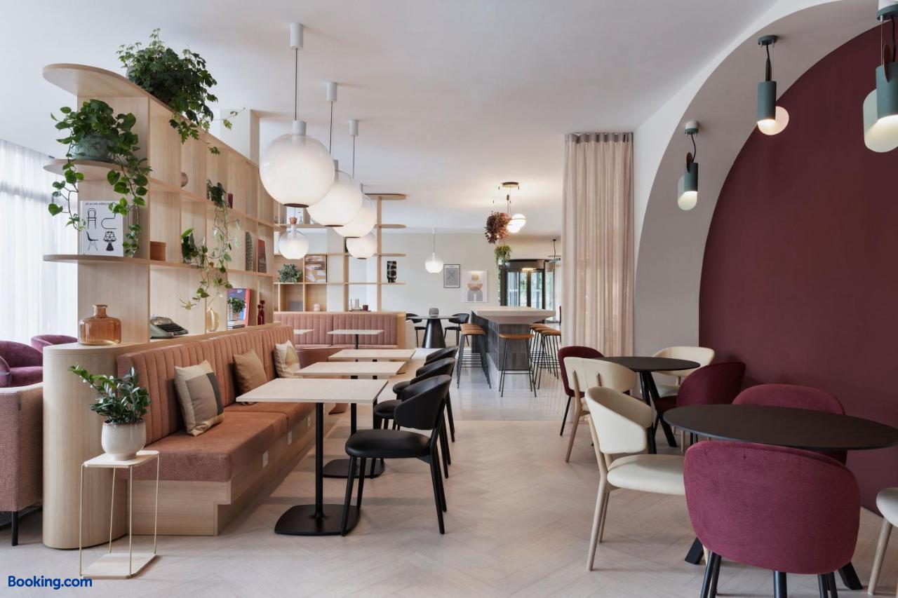 booking-1070821615-601941821-065818 Residence Inn by Marriott Geneva City Nations