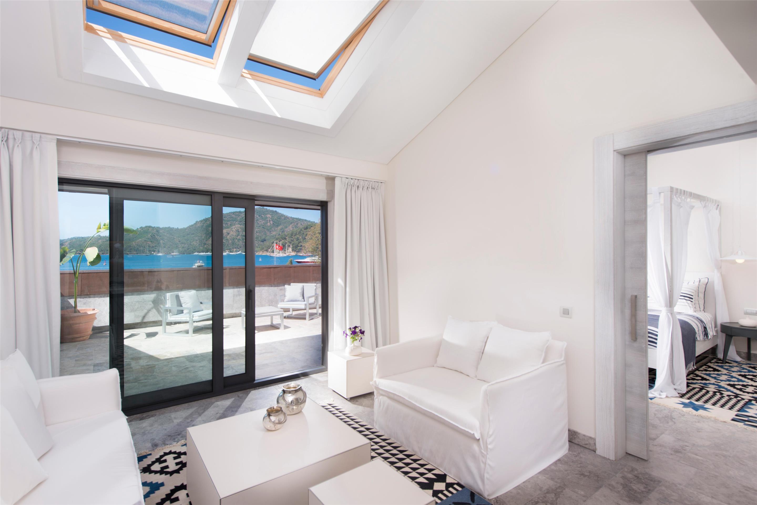 ice-446237-c2cc07-843212 D-Resort Gocek