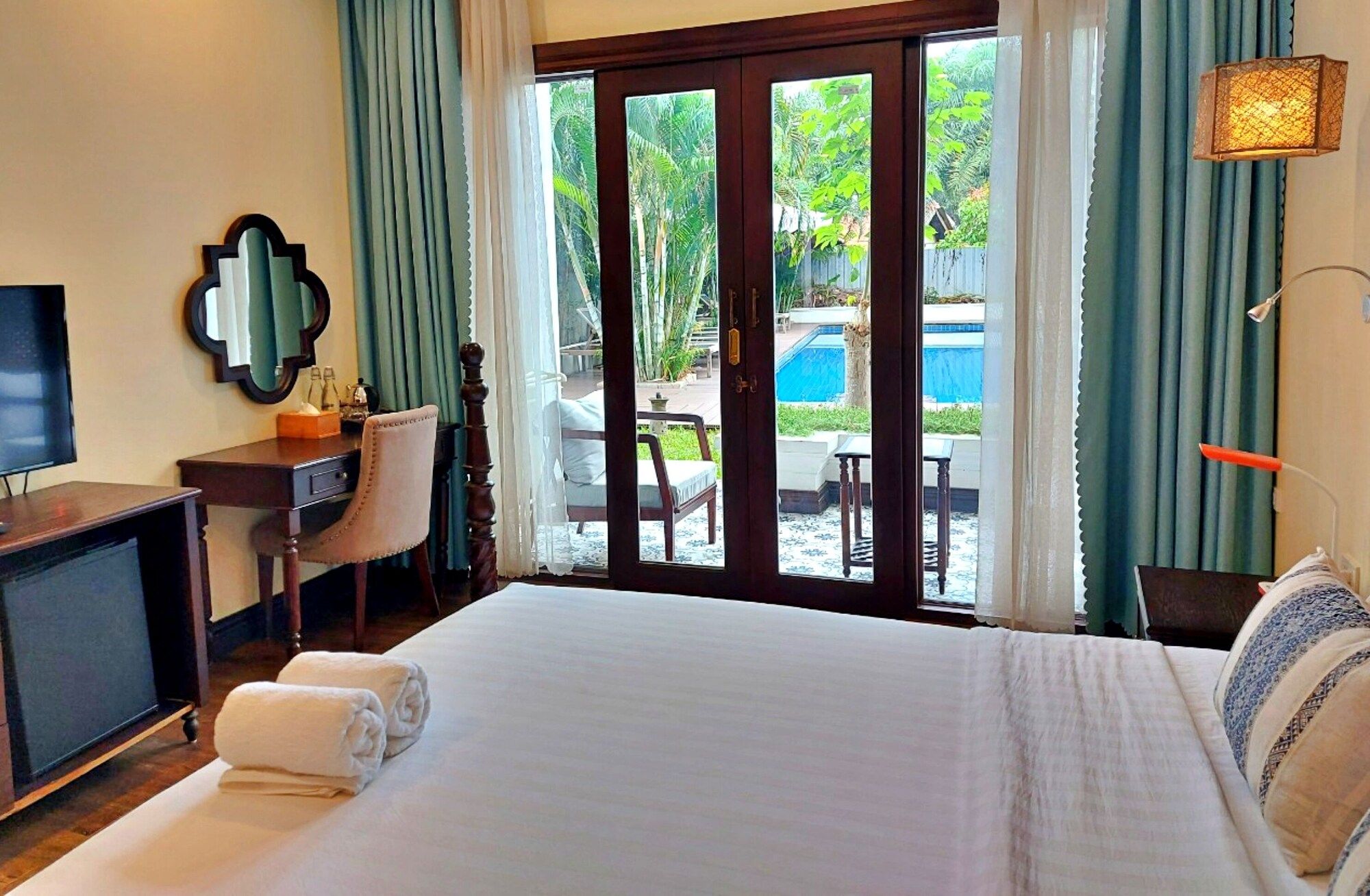 Sunrise Hotel Luang Prabang MekongRiver