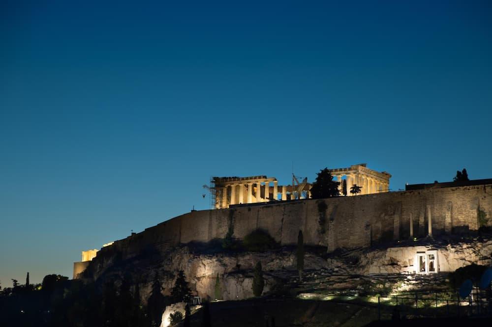 expedia_group-2977901-30c306-508585 Ad Athens Luxury Rooms & Suites