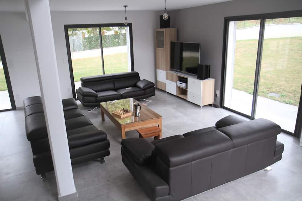 Spacious villa Espelette Aquitaine - Espelette visuel 1/5