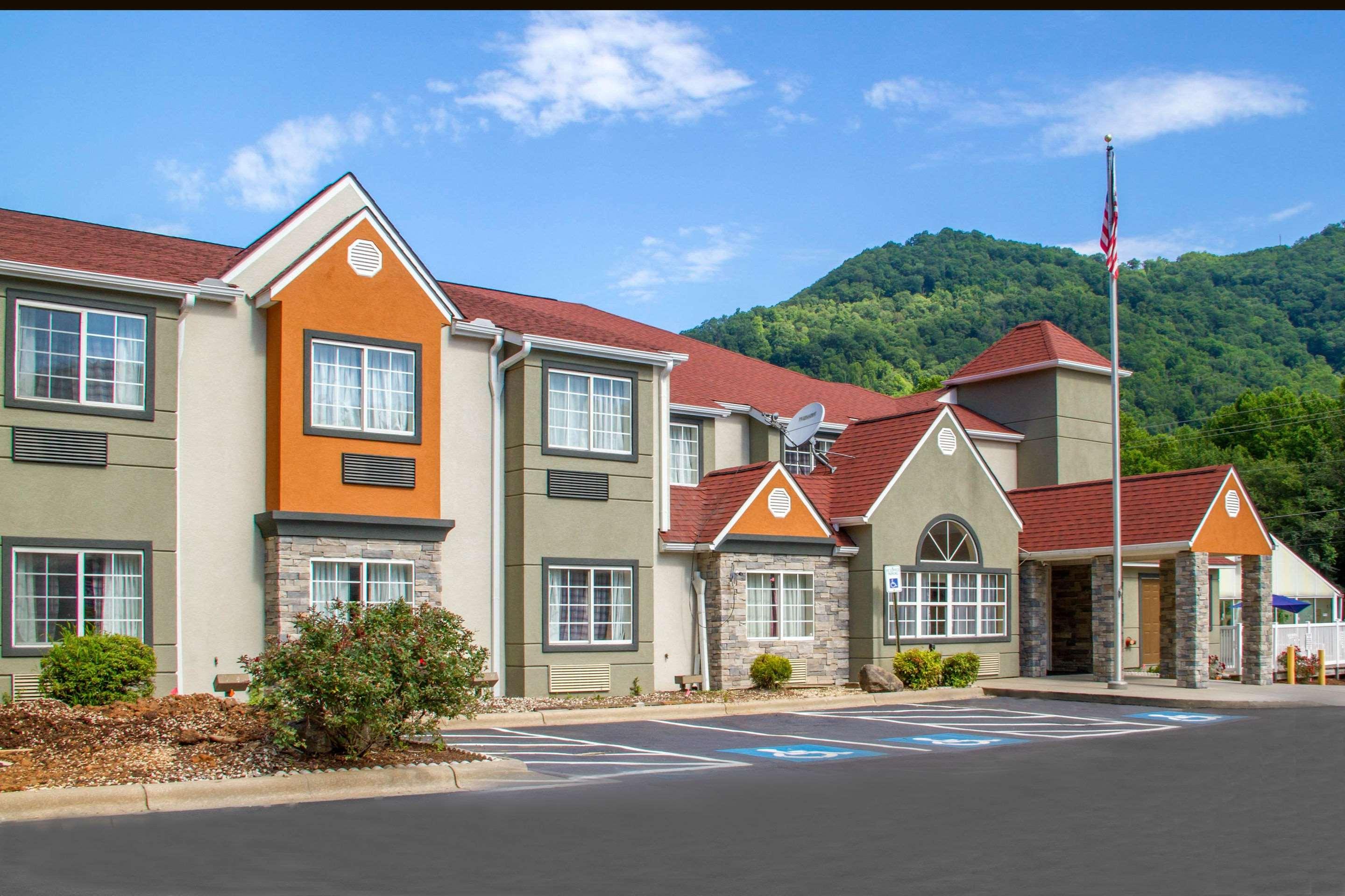 maggie valley hotels and motels