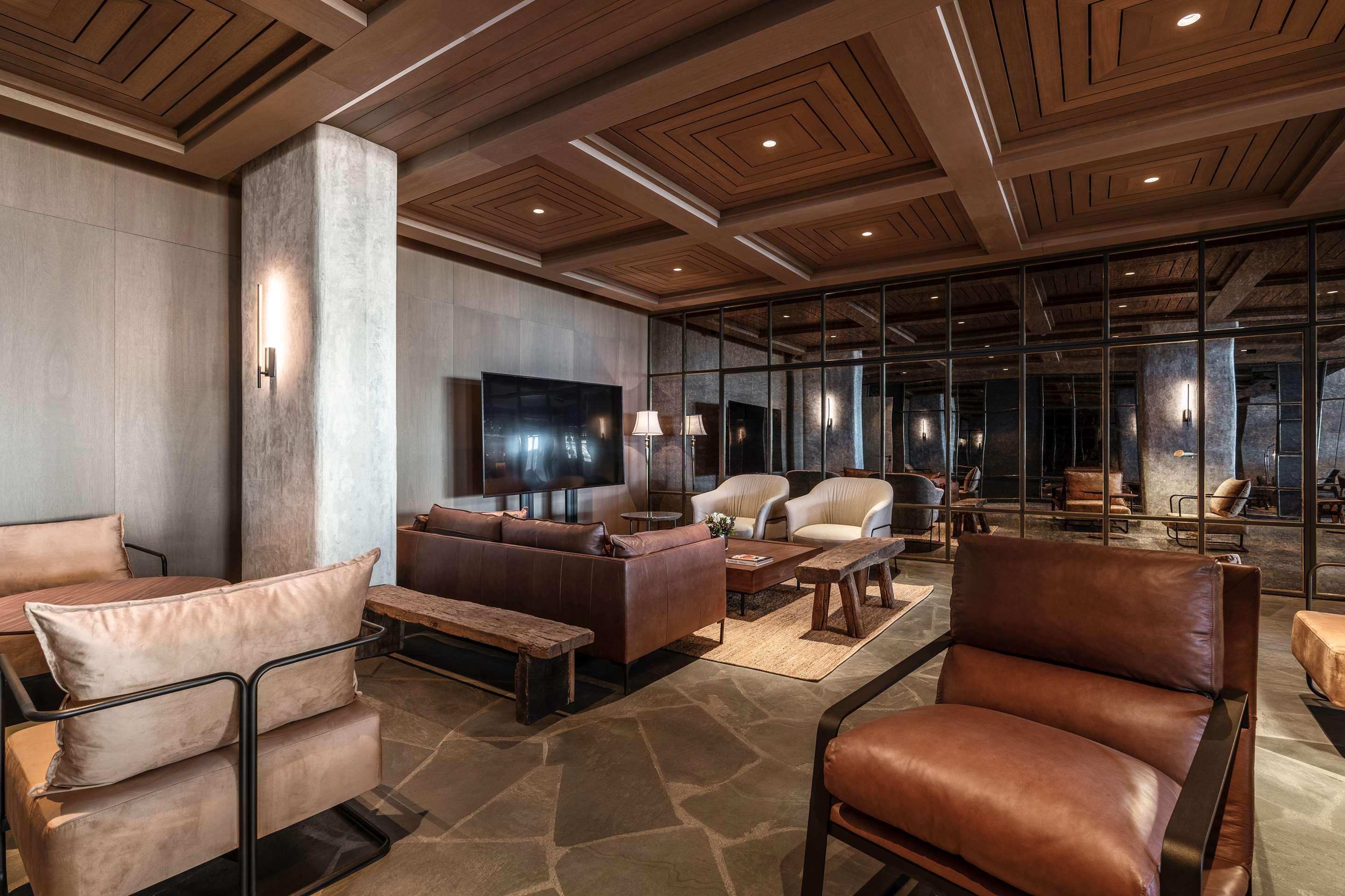 ice-1070338818-97847238-958797 Hotel Costanero Montevideo - MGallery