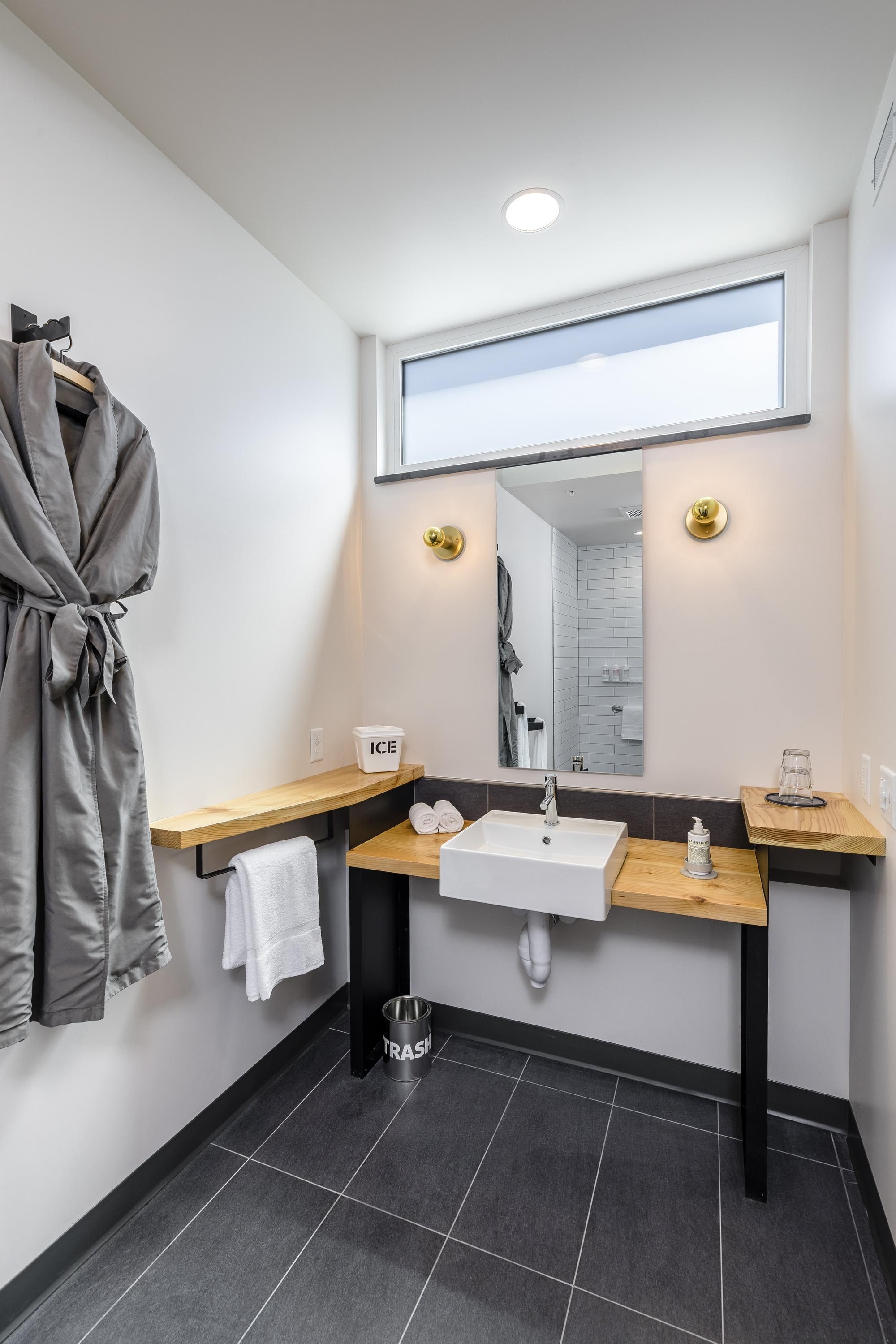 The Lark Bozeman 170 (̶2̶4̶7̶). Bozeman Hotel Deals & Reviews KAYAK