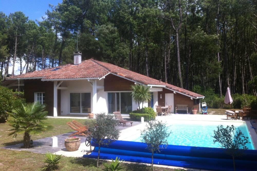 Moliets: 4 luxury villa with private garden and swimming pool, near the ocean Aquitaine - Moliets-et-Maa visuel 3/5 Moliets: 4 luxury villa with private garden and swimming pool, near the ocean Aquitaine - Moliets-et-Maa visuel 3/5