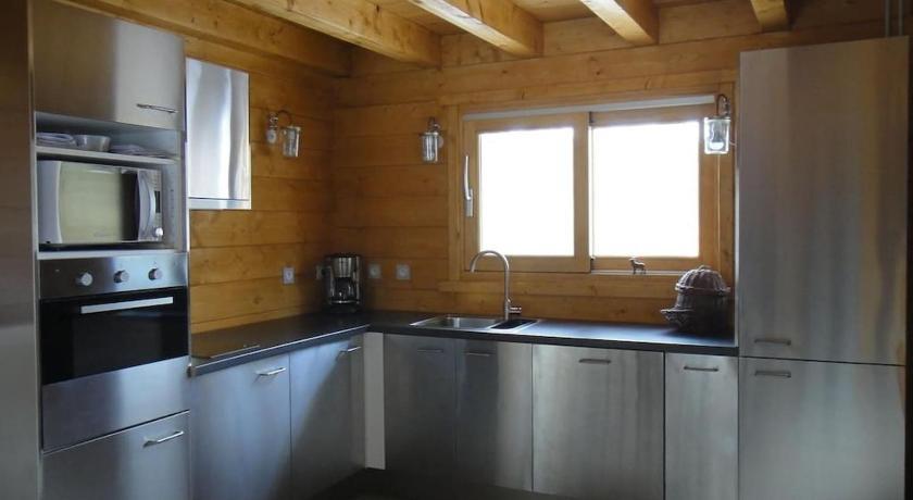 Chalet le Brame en Cevennes Languedoc-Roussillon - Lanuéjols visuel 3/5 Chalet le Brame en Cevennes Languedoc-Roussillon - Lanuéjols visuel 3/5