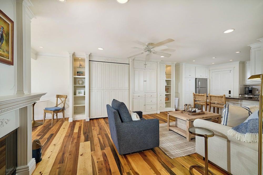 L'Auberge Del Mar: Enjoy the Beach Life with Included Resort Amenities