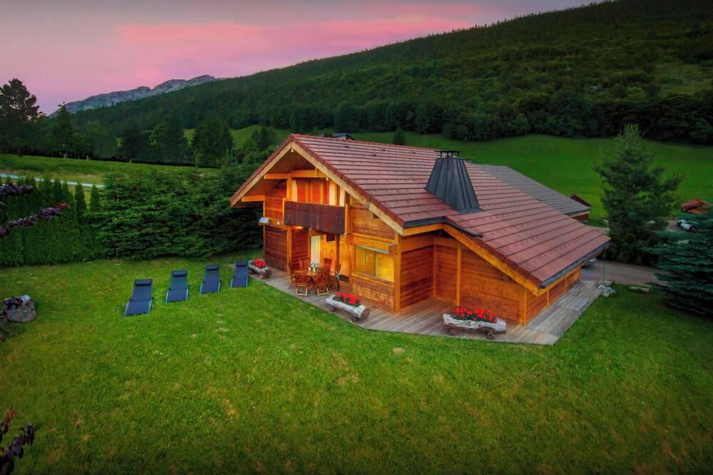 Chalet J'Elage family base 10p, open fire & mountain views - OVO Network - Rhône-Alpes - Saint-Jean-de-Sixt visuel 1/5 Chalet J'Elage family base 10p, open fire & mountain views - OVO Network - Rhône-Alpes - Saint-Jean-de-Sixt visuel 1/5