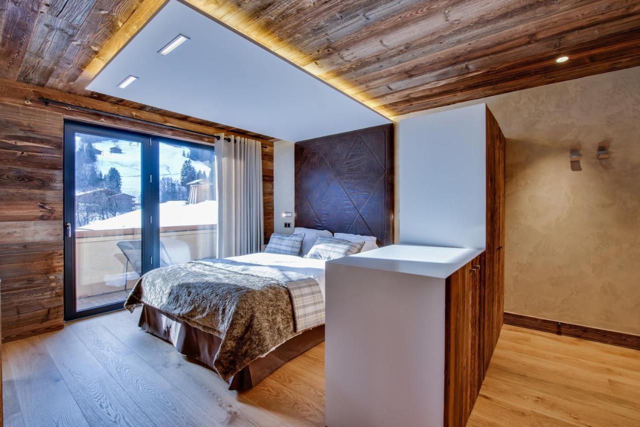 Hôtel-Chalet Les Ecureuils Jardin, Piscine & Sauna Etape Motos Garage Languedoc-Roussillon - Le Born visuel 2/5 Hôtel-Chalet Les Ecureuils Jardin, Piscine & Sauna Etape Motos Garage Languedoc-Roussillon - Le Born visuel 2/5