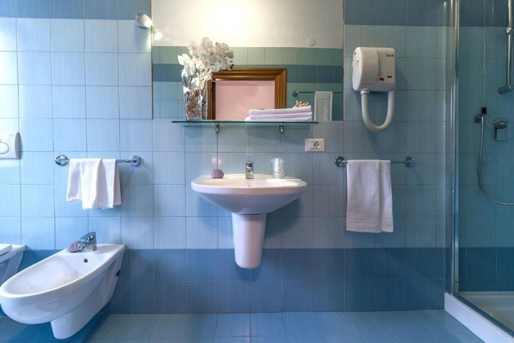 Hotel Corallo Abruzzen - Giulianova visuel 5/5 Hotel Corallo Abruzzen - Giulianova visuel 5/5