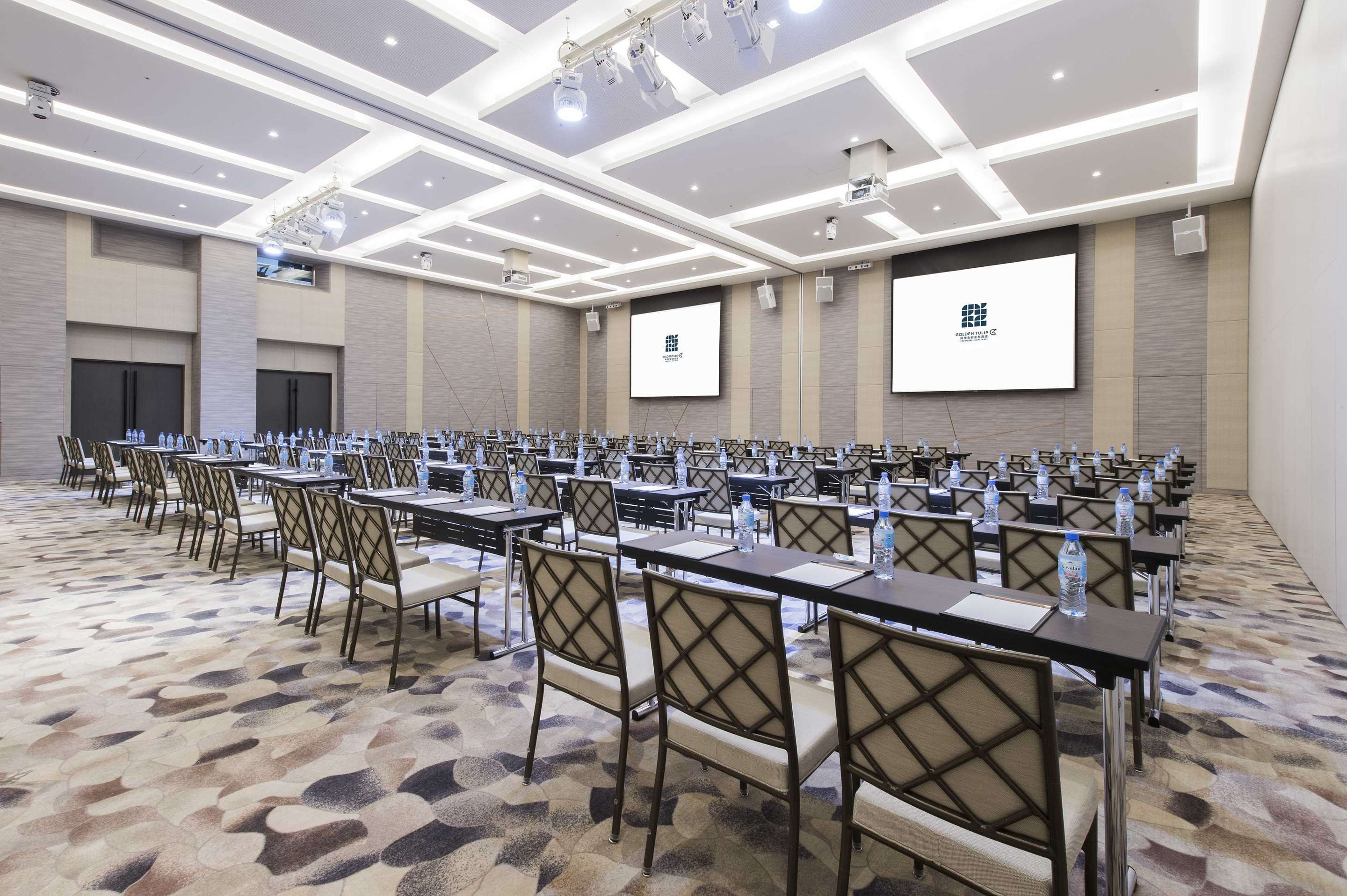 Golden Tulip Fab Hotel New Taipei